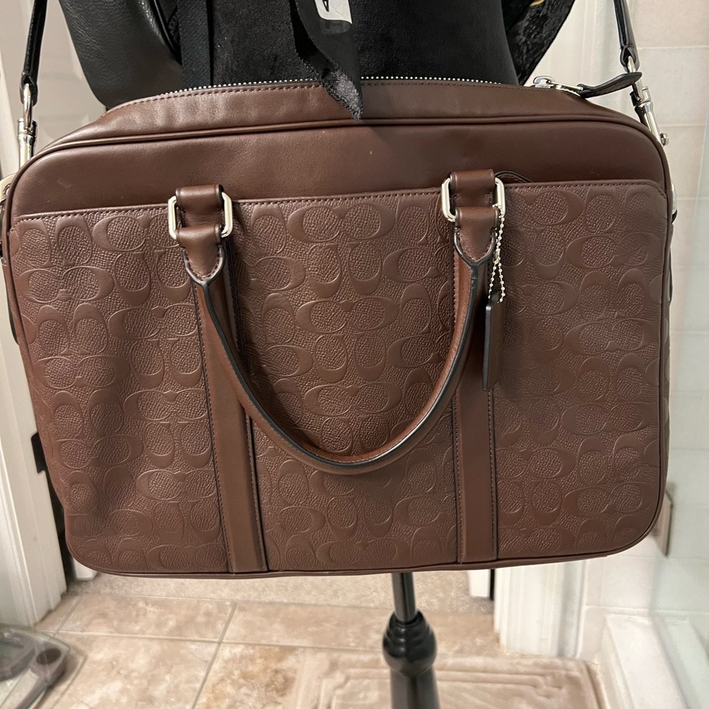 New w/o tag. Coach Brown Leather Men's Laptop Bag - Picture 2 of 7